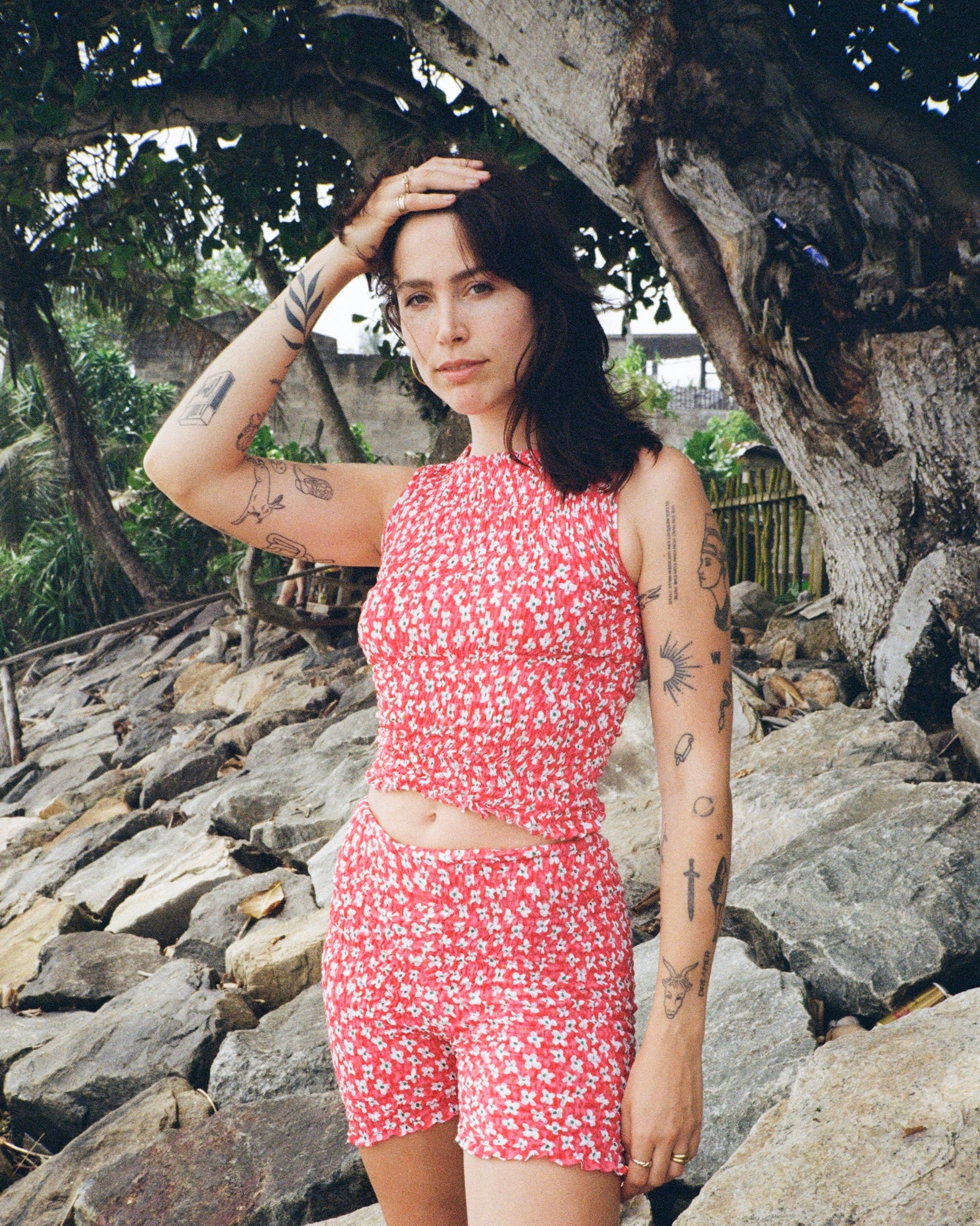 Red Flower Power Full Capsule set